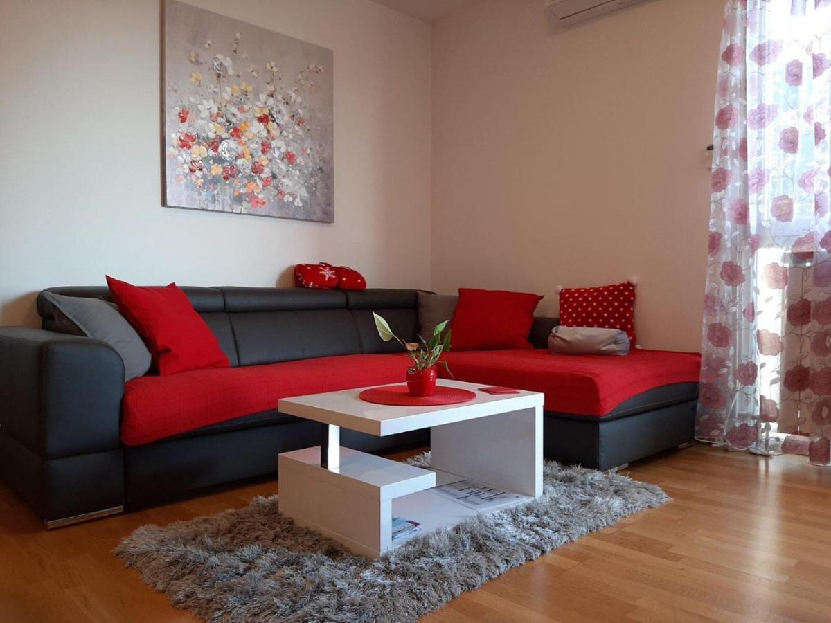 Apartment West Рієка Екстер'єр фото