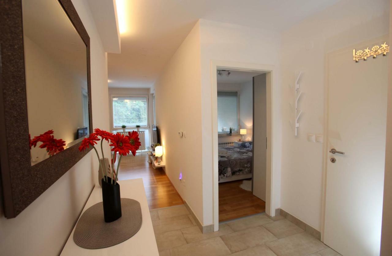 Apartment West Рієка Екстер'єр фото