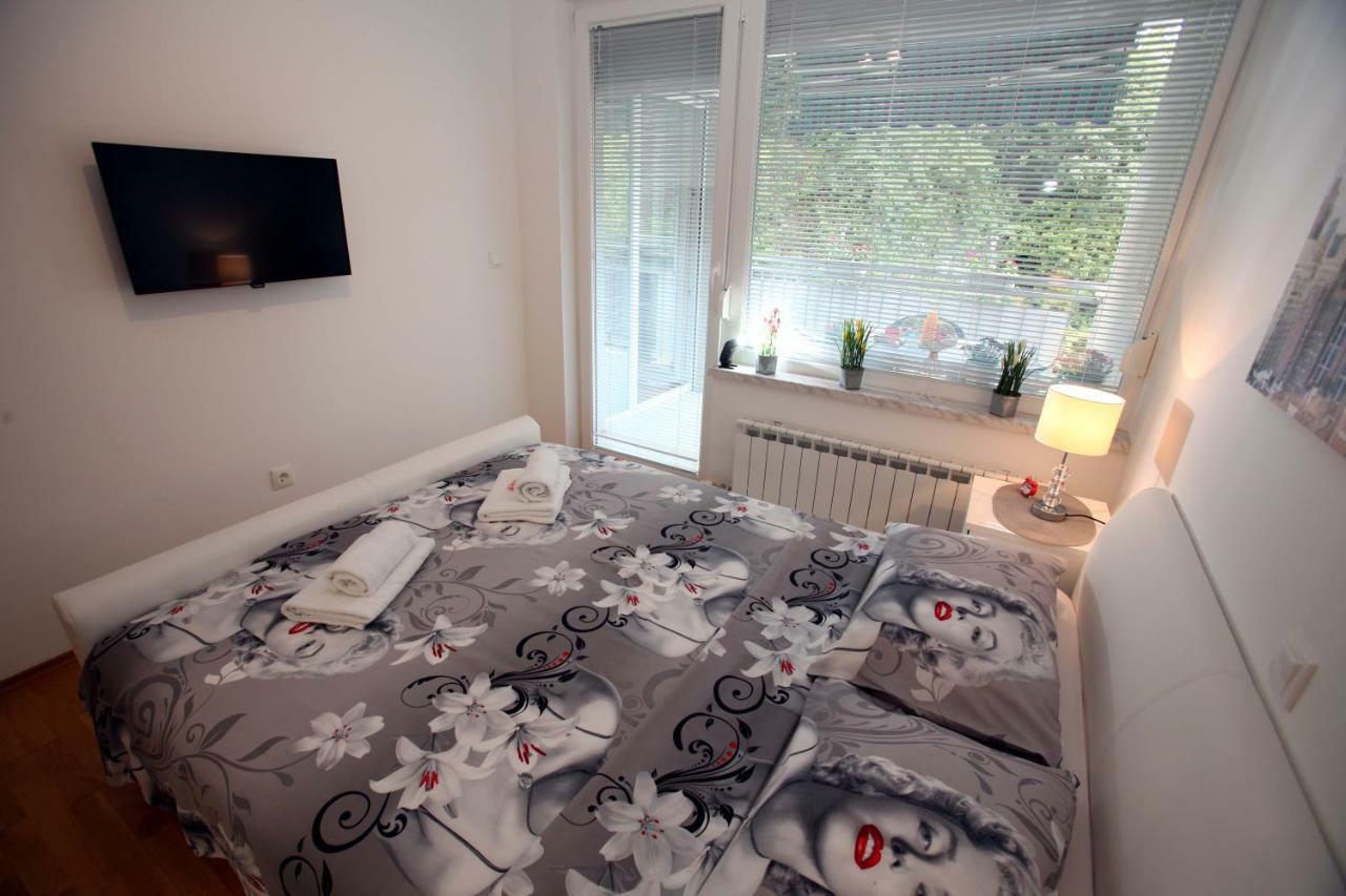 Apartment West Рієка Екстер'єр фото